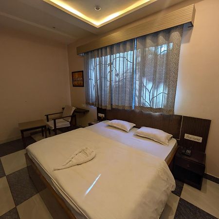 Kishori Vatika Hotel Ramnagar  Екстериор снимка