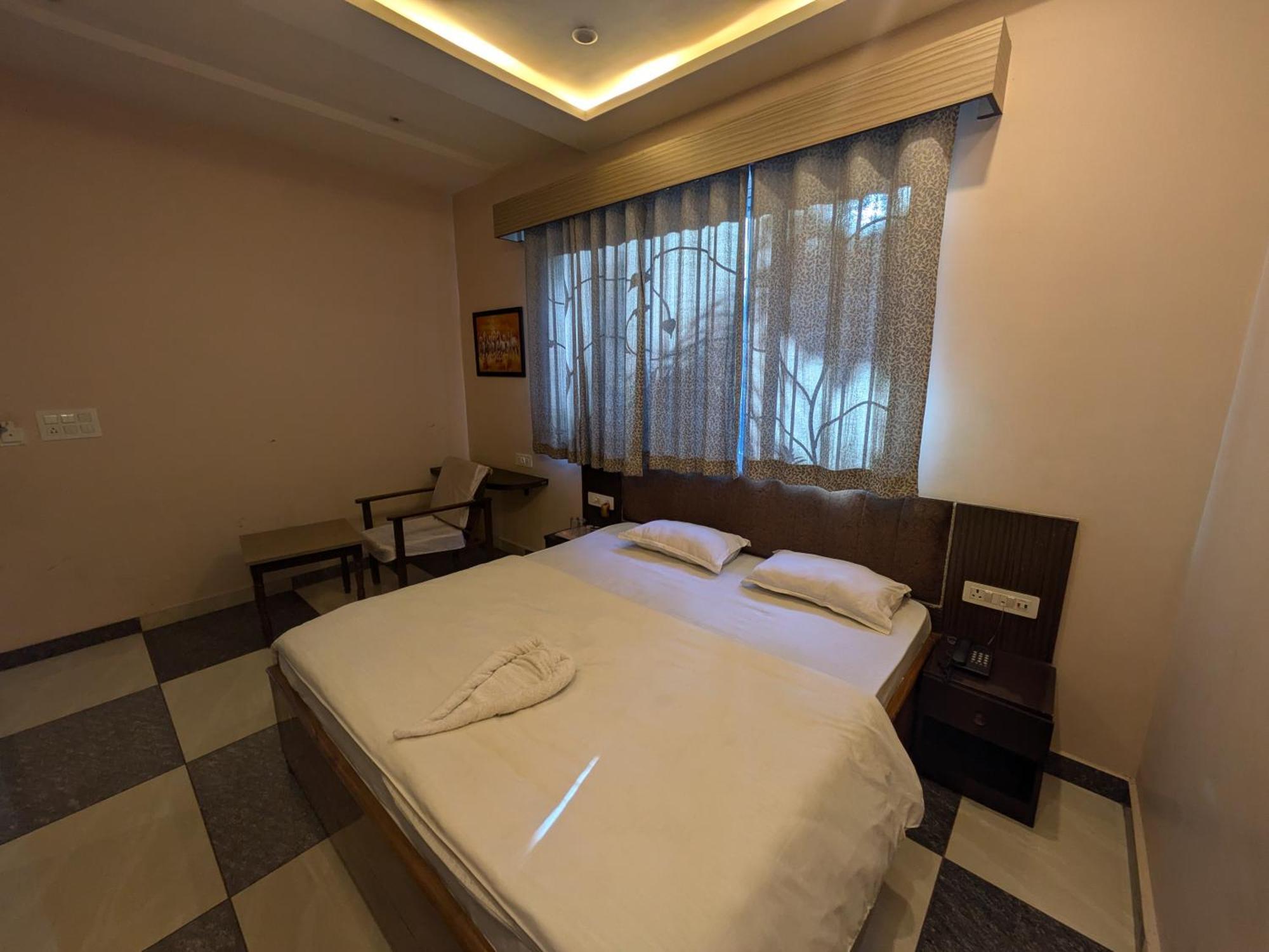 Kishori Vatika Hotel Ramnagar  Екстериор снимка