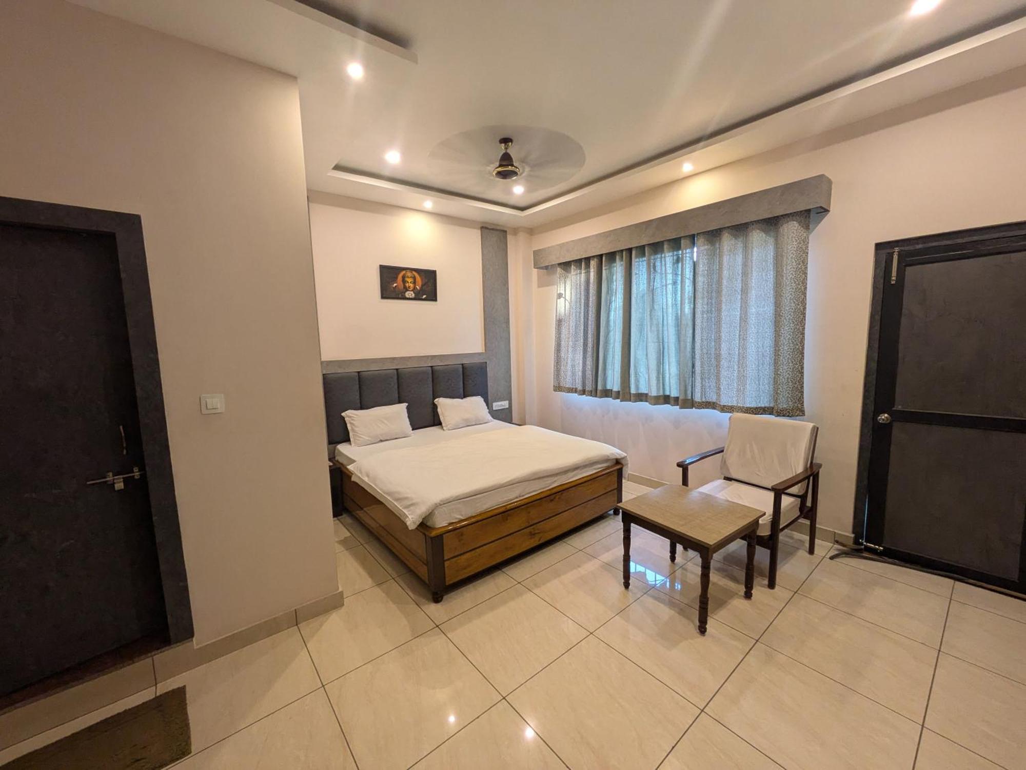 Kishori Vatika Hotel Ramnagar  Екстериор снимка