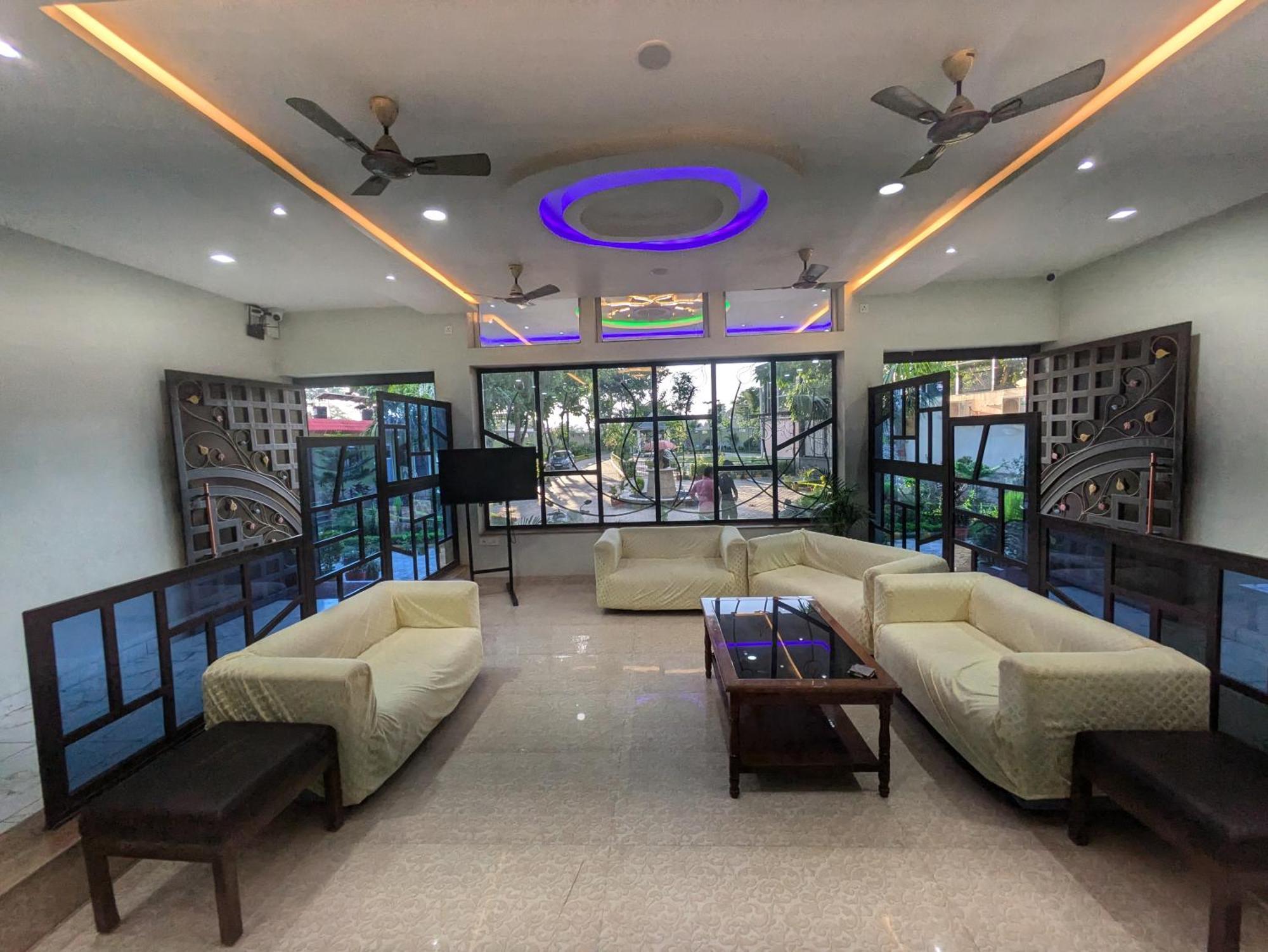 Kishori Vatika Hotel Ramnagar  Екстериор снимка